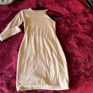 One sleeve naked wardrobe dress
